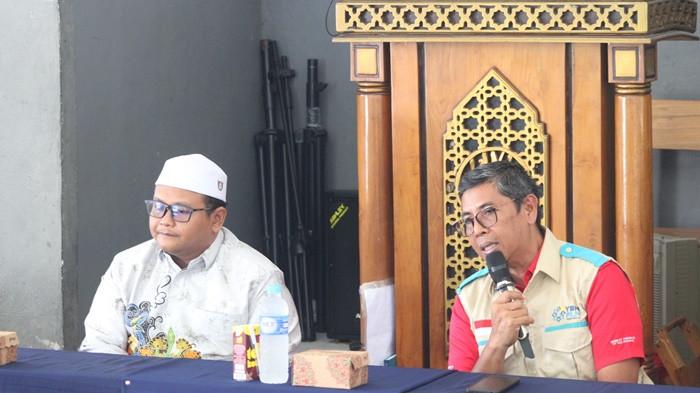 Perwakilan YBM PLN UID Kalselteng, Heri Wiharto 01
