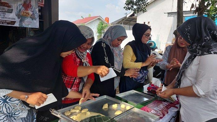 GKN Kalsel Gelar Pelatihan Membuat Roti ala Roti Boy dan Karipuff Chicken, Diikuti 50 Pelaku UMKM