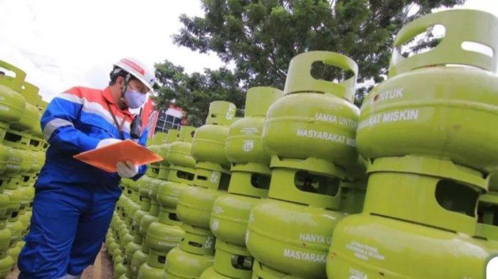 Harga Elpiji Tiga Kilogram di Batola Capai Rp 50 Ribu, Warga Rela Antri hingga Sore di Pangkalan