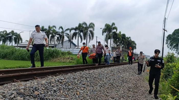 Tewas Di Jalur Rel Kereta Api, Seorang  Perempuan Di Garum Blitar Diduga Sengaja Menabrakan Diri