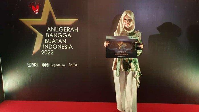 Tas Sasirangan Bordir UMKM Rabita Banjarbaru Raih Award, Juara 2 Anugerah Bangga Buatan Indonesia