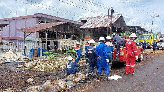 PT Pertamina EP Tanjung  Tabalong Masih Pulihkan dan Bersihkan Lingkungan di Lokasi Pipa yang Bocor