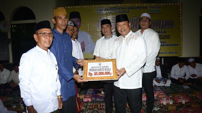Pj Bupati Batola Mujiyat Awali Safari Ramadan di Desa Sungai Telan Muara Tabunganen