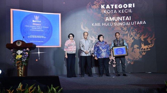 HSU Raih Sertifikat Adipura Kategori Kota Kecil, Pj Bupati Apresiasi Petugas Kebersihan