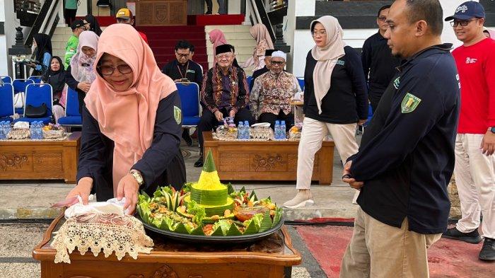 Hadiri Puncak Peringatan HKN ke-60, Pj Bupati Tabalong Sampaikan Sambutan Menteri Kesehatan