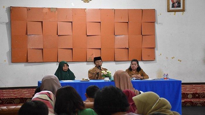 Minta Wasapadai Karhutla, Plt Bupati Kapuas Instruksikan Camat dan Kades Lakukan Langkah Ini