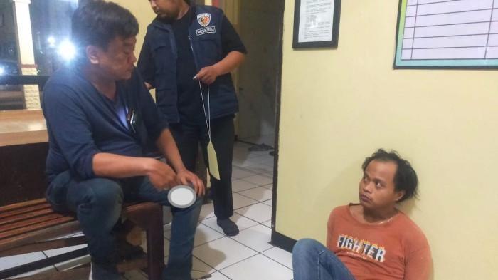 Pukul Kakak Ipar Pakai Palu Hingga Tewas, ARH Tak Terima Ditegur Merokok di Kamar, Istri Buka Suara