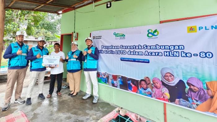 Wujudkan Mimpi Warga Palangkaraya, PLN Sambung Listrik Gratis Lewat Light Up The Dream