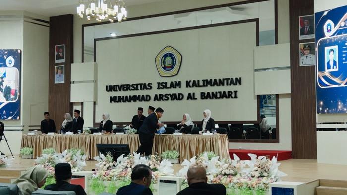 Prosesi Yudisium Sarjana Fakultas Teknik Uniska a