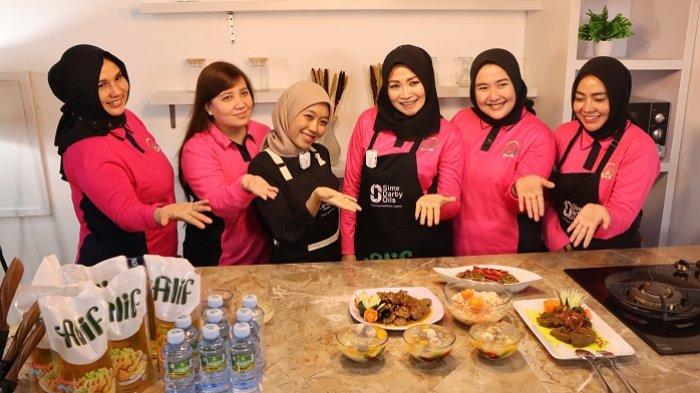 Dapoer Everywhere - Menu Ramadhan Daging Masak Karih Kacang Putih ala Ibu-ibu Bhayangkari Kalsel