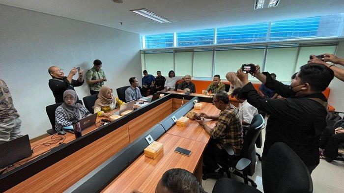 Bencana Non-Alam, Jalan Longsor di KM 171 Satui Sulit Segera Ditangani Kementerian PUPR