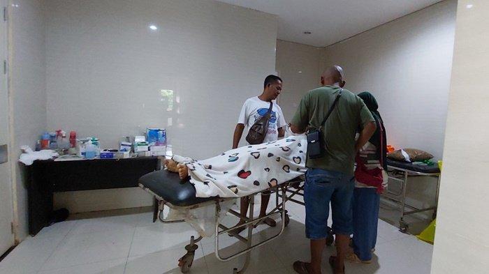 Tewas Tabrakan dengan Mobil Mewah di Desa Tampang Pelaihari, Ibu Muda Ini Antar 2 Anaknya ke Sekolah