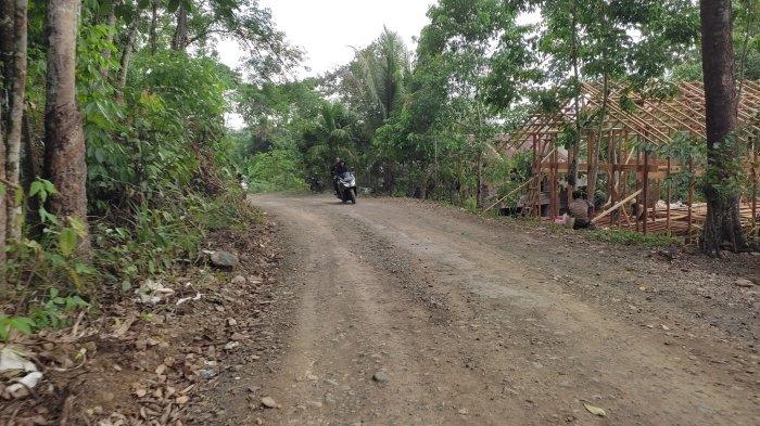 Pengunjung Wisata Susur Sungai Tapin Berharap Jalan Menuju Lokasi Diperbaiki, Berbatu dan Curam