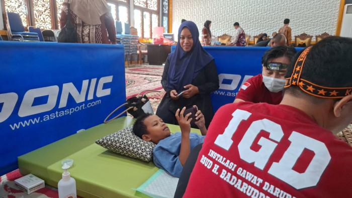 Gunakan Metode Laser, Puluhan Anak di Tabalong Ikuti Sunatan Massal Hari Kesehatan Nasional