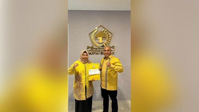 Bukan Hasnuryadi, SK Golkar untuk Pilgub Kalsel 2024 Resmi ke Acil Odah-Rozanie