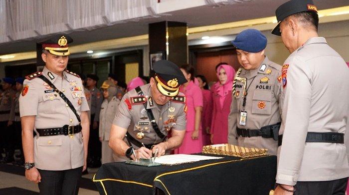 AKBP Tri Suhartanto Resmi Tinggalkan Polres Kotabaru, Ini Sosok Penggantinya