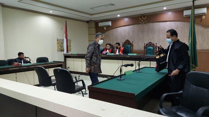 Dakwaan Dua Perkara Dugaan Korupsi Terkait PT Kodja Bahari Batal Dibacakan Pada Sidang Perdana