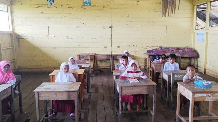 Siswa Kelas VI Cuma Tiga, Kepsek SDN Sungai Buluh 3 Yakin Selenggarakan ANBK di Sekolah Sendiri