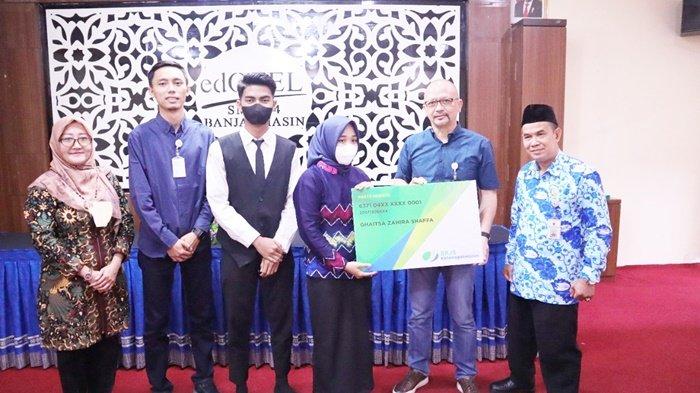 Siswa SMKN 4 Banjarmasin yang Magang Didaftarkan ke Dalam Program BPJamsostek