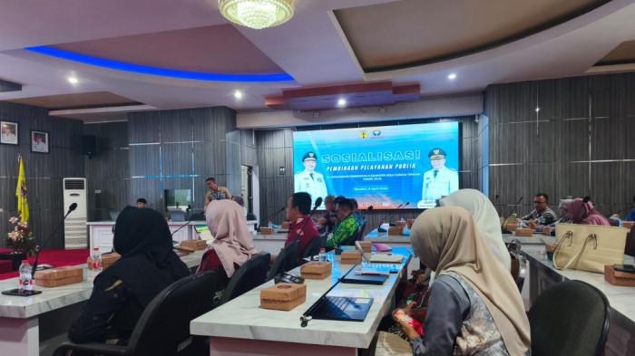 Sosialisasi Pembinaan Pelayanan Publik yang digelar di Auditorium Setda HST. 01