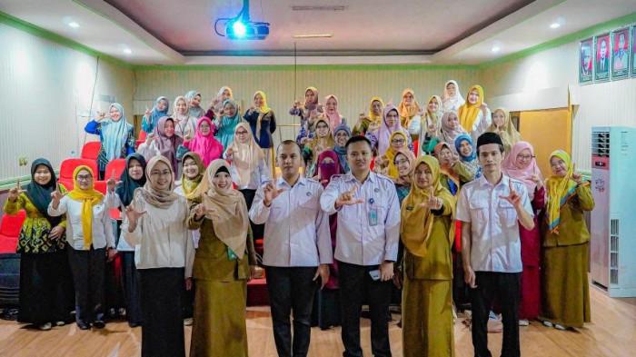 Diskominfo Banjarbaru Gelar Sosialisasi SP4N-LAPOR! dan Bahaya Narkoba Untuk Guru dan Kepsek TK PAUD