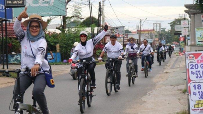 Fun Bike Bersama Jajaran LPKA, Kakanwil Kemenkumham Kalsel Susuri Wilayah Martapura