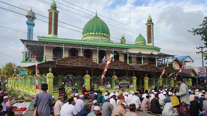 Iduladha 1443 H, Jemaah Salat Ied Memadati Masjid-masjid di Tanahbumbu