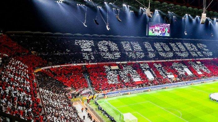 Hinaan untuk Donnarumma dari Fans AC Milan, Kiper PSG Dapat Saweran Dolar Palsu