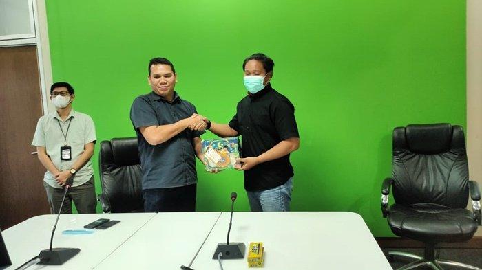 BRI Gelar Akad Massal Bantuan Penyaluran Kredit KPR Rumah - Suasana-penyaluran-kredit-di-gedung-Aula-Lantai-2-BRI-RO-Banjarmasin-14042023-4.jpg