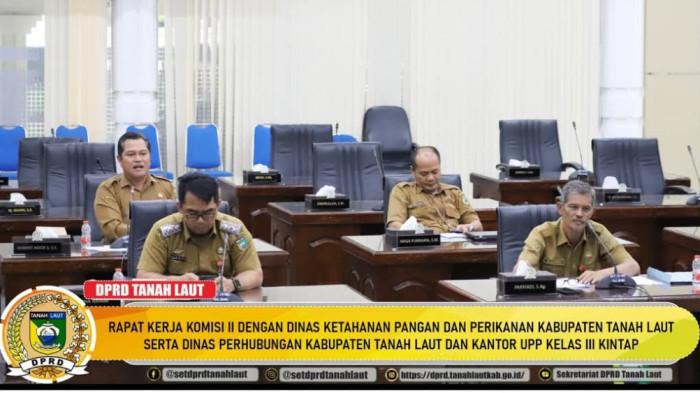 Suasana rapat kerja Komisi II DPRD Tala dengan DKPP Tala, Dishub Tala, dan UPP Kelas III Kintap,