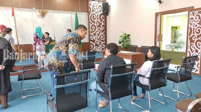 Satpol PP Banjarbaru Jaring Penyedia Prostitusi Online, Pelaku Dikenakan Tipiring Denda