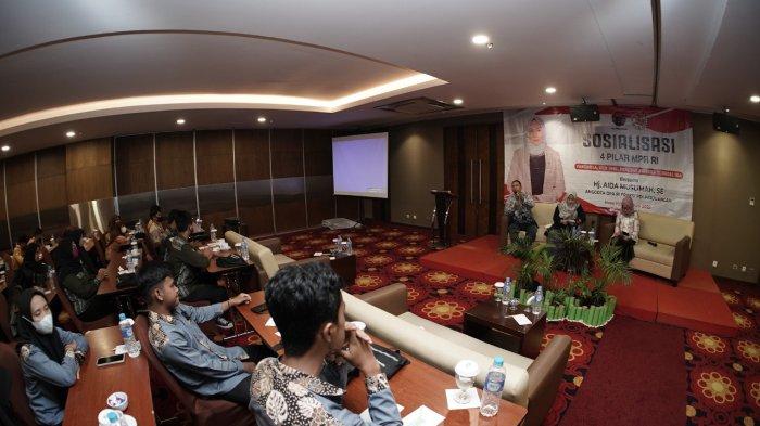 Sosialisasi 4 Pilar di Banjarmasin, Anggota Komisi II DPR RI Ini Sasar Kaum Milenial