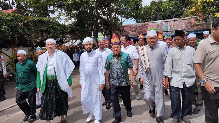 Syaifullah Tamliha-Habib Ahmad Bahasyim Daftar ke KPU, Kenakan Laung Usung Taqline Asli Urang Banjar