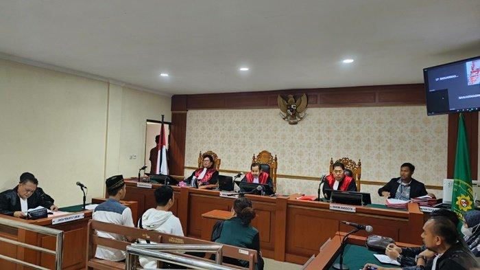 Jadi Saksi di PN Banjarmasin, Perempuan Ini Ungkap Penganiayaan Oknum Polisi
