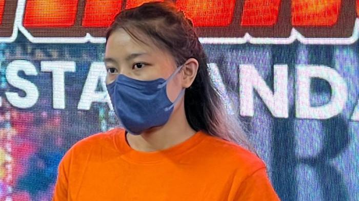 Sayat Alat Vital Kekasih Gelapnya Sampai Menjerit Minta Tolong, Windi Murka Karsi Tukang Selingkuh