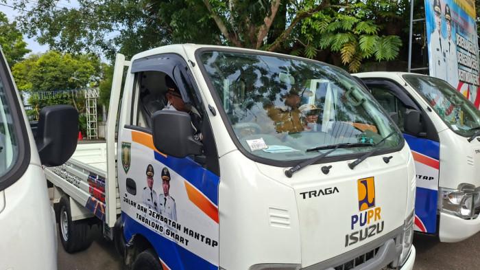 Tiga Mobil TRC Jalan dan Jembatan Mantap Tabalong Smart Diluncurkan, Respon Kerusakan dengan Cepat