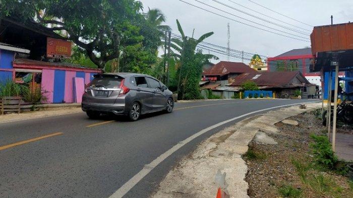 Kecelakaan di Kalsel - Pengendara Roda Dua Tersungkur di Jalan Tembus Keluarahan Paliwara HSU