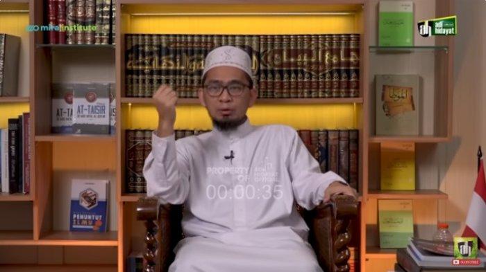 Ustadz Adi Hidayat dari capture Youtube, Senin (3/3/2025). 