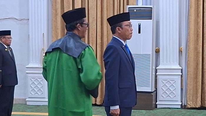 Wali Kota Lisa Halaby Resmi Lantik Sirajoni Sebagai Jadi Sekda Banjarbaru