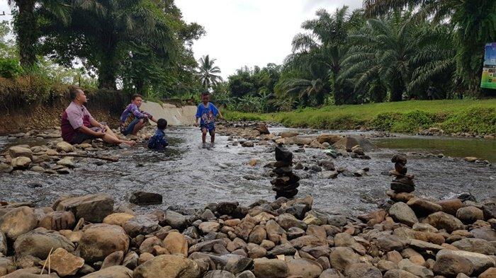 Sempat Terdampak Banjir, Wisata Pemandian di Sungaibakar Tanahlaut Hari Ini Mulai Dibuka Kembali