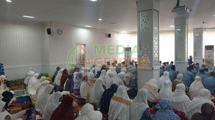 Bersilaturahmi dengan 183 Jemaah Calon Haji Tanbu, Zairullah : Semoga Diberikan Kesehatan dan Berkah