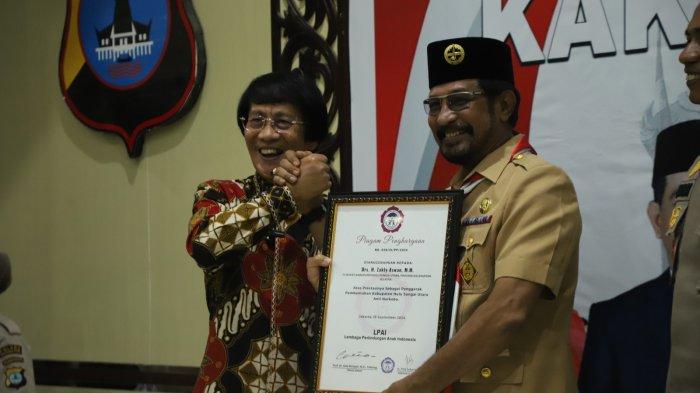 Pemkab Balangan Komitmen Berantas Narkoba, Zakly Aswan Terima Penghargaan Kak Seto Award 2024
