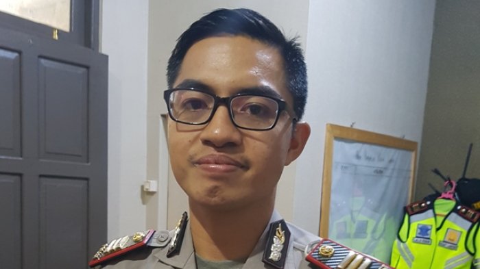 Mobil Layanan SIM Keliling Disiagakan di Pos Pengamanan Simpang Bentok