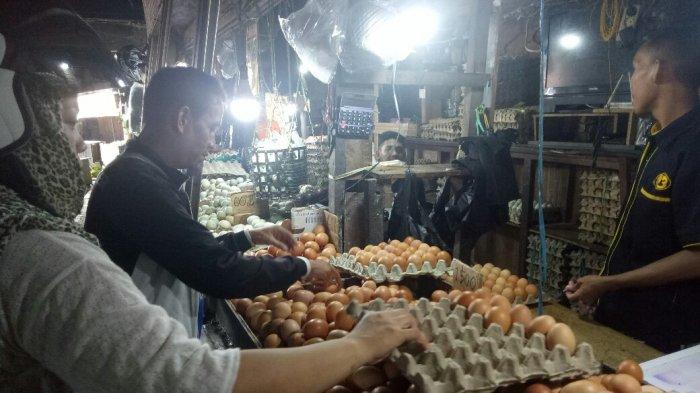 Jelang Pilpres, Harga Komoditas Telur di Pasar Tradisional di Banjarmasin Stabil