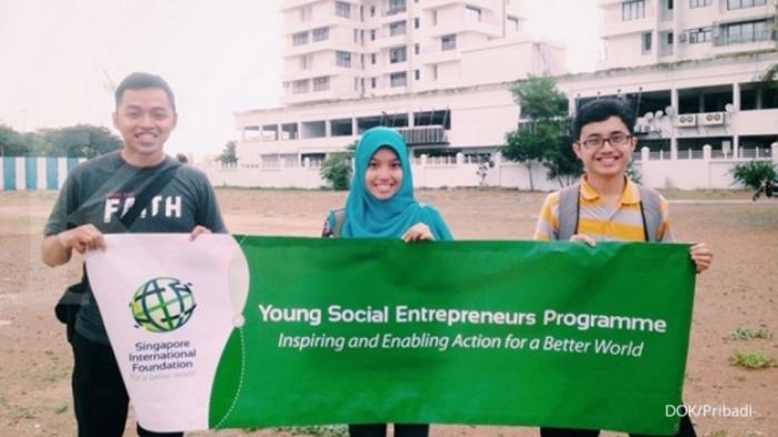 Bisnis Es Krim Buah Naga, Pria Ini Berdayakan Warga Disabilitas