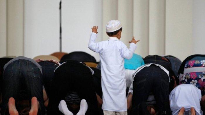 Tak Perlu Takut Mengajak Anak yang Masih Kecil ke Masjid