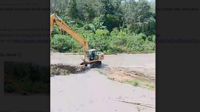 Tanggul di Site Perusahaan Batubara Jebol & Keluarkan Bau Menyengat,Warga Rantau Bakula Banjar Resah