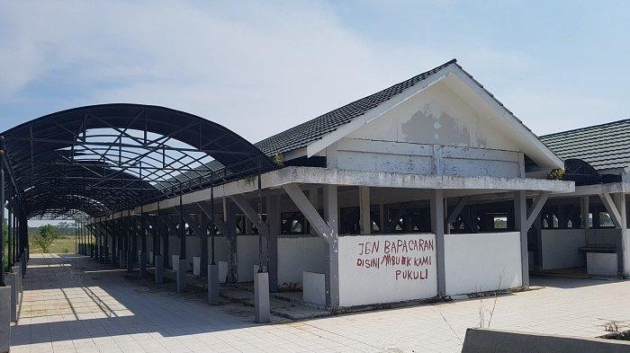 Ditemukan Banyak Kondom, Pasar Baru di Kabupaten Tapin Dijaga Orang Ini, Pedagang Enggan Pindah
