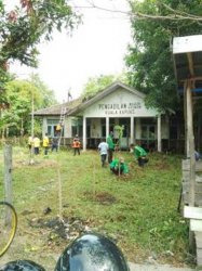 Setelah Dibersihkan, Bangunan Eks Pengadilan Ekonomi di Kapuas Tak Lagi Memnyeramkan