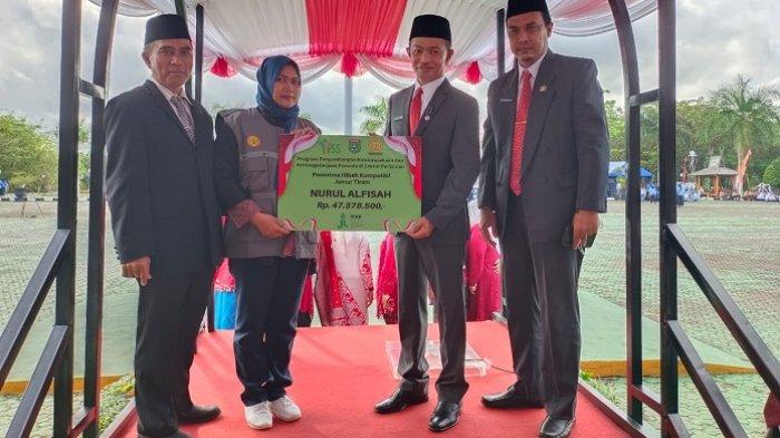 Wujudkan Petani Milenial,  Bappedalitbang Tanbu Salurkan Bantuan Hibah Kompetitif Program YESS